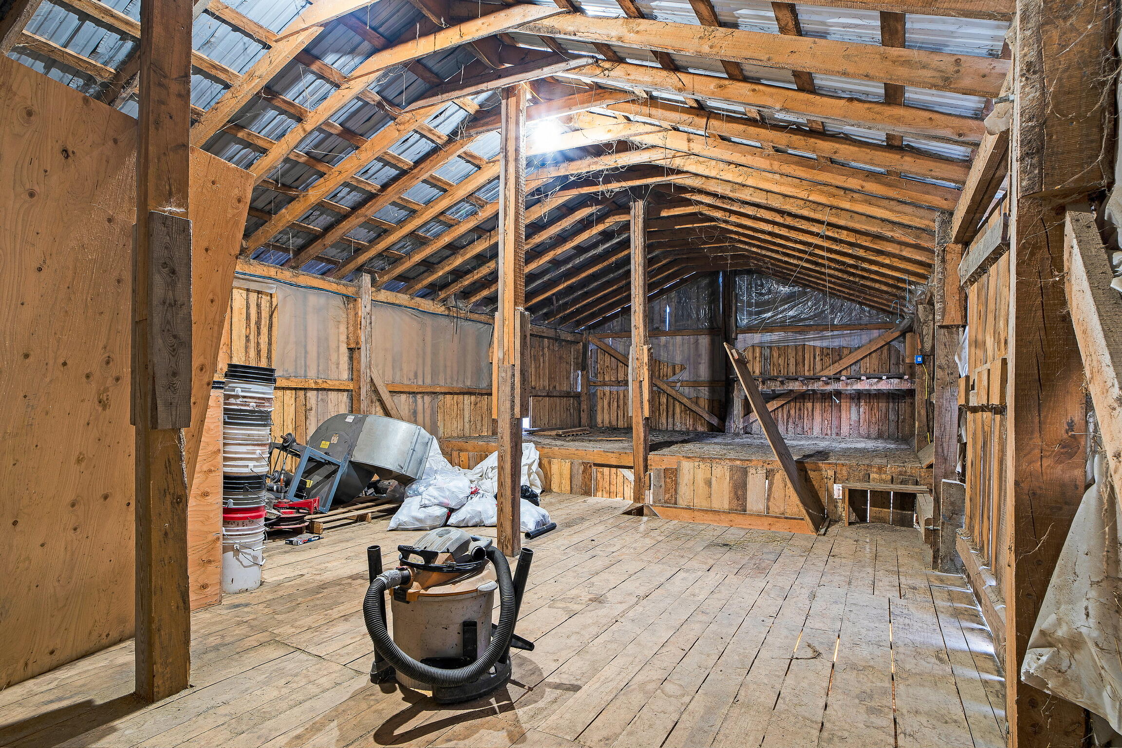 68 Dunn Road Dexter, ME 04930 - Photo 71 of 85 Upstairs of Barn