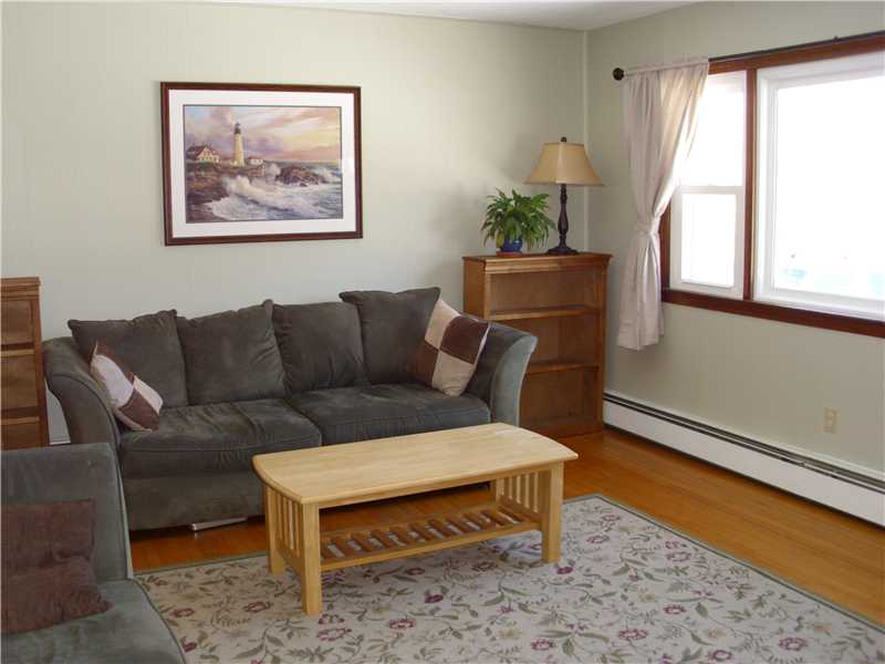 9 Paupock Run Westerly, RI 02891 - Photo 4 of 14 Living Room.