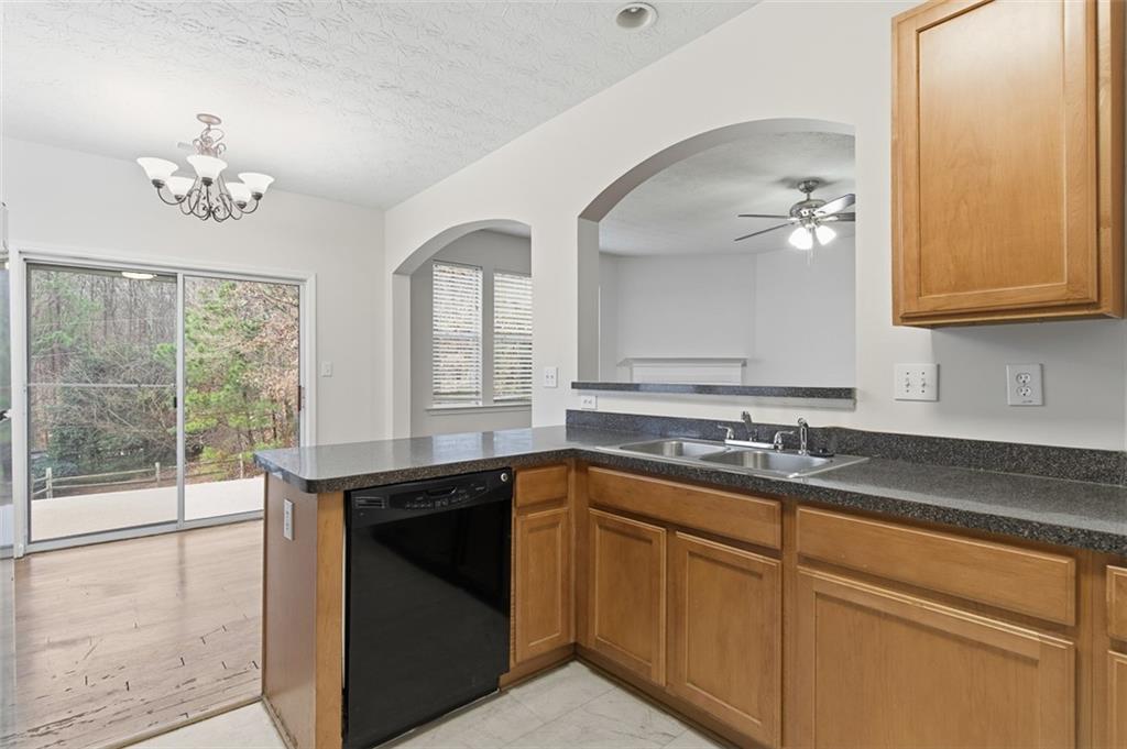 43 Golden Pine Road Southwest Austell, GA 30168 - Photo 11 of 29