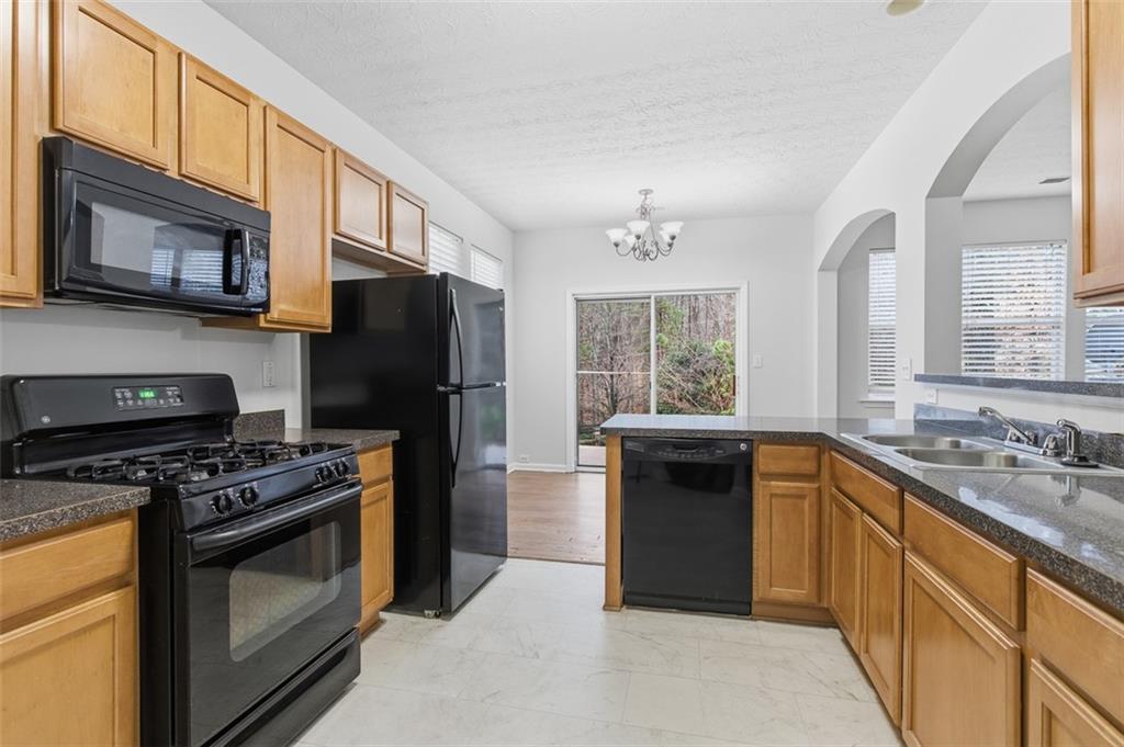 43 Golden Pine Road Southwest Austell, GA 30168 - Photo 10 of 29