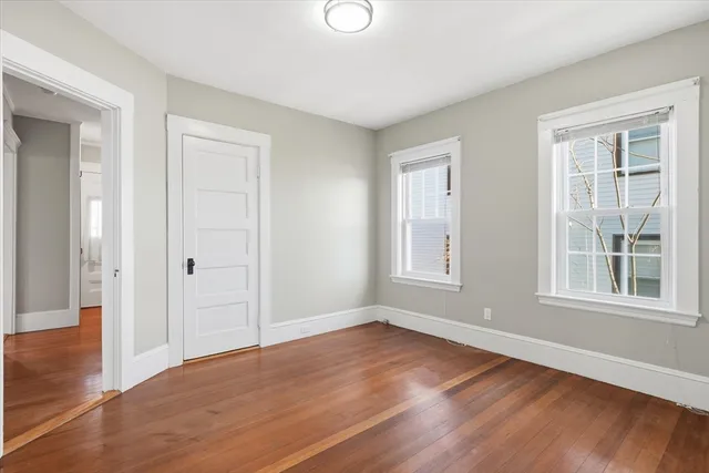 $2,400 | 8 Porter Street, Unit A, Woburn, MA 01801