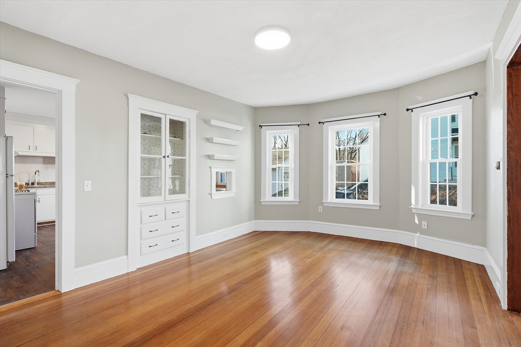 8 Porter Street, Unit A Woburn, MA 01801 - Photo 18 of 36