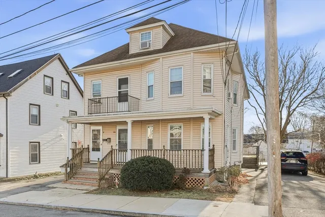 $2,400 | 8 Porter Street, Unit A, Woburn, MA 01801