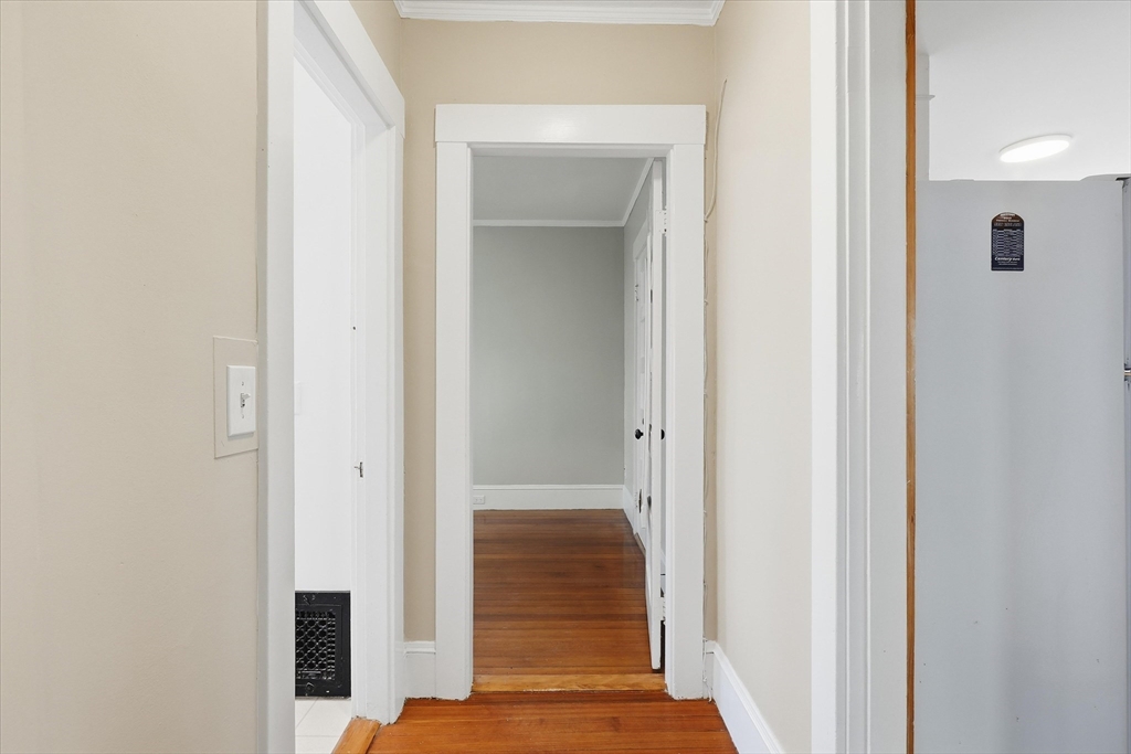 8 Porter Street, Unit A Woburn, MA 01801 - Photo 10 of 36