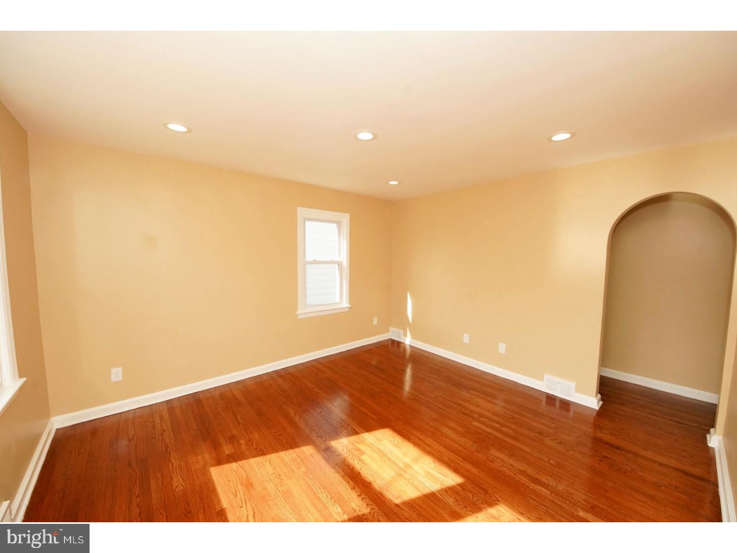 41 Marshall Avenue Hamilton, NJ 08610 - Photo 4 of 25