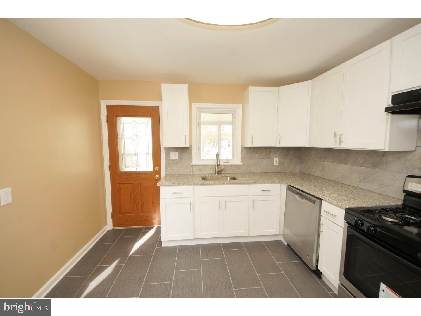 41 Marshall Avenue Hamilton, NJ 08610 - Photo 8 of 25