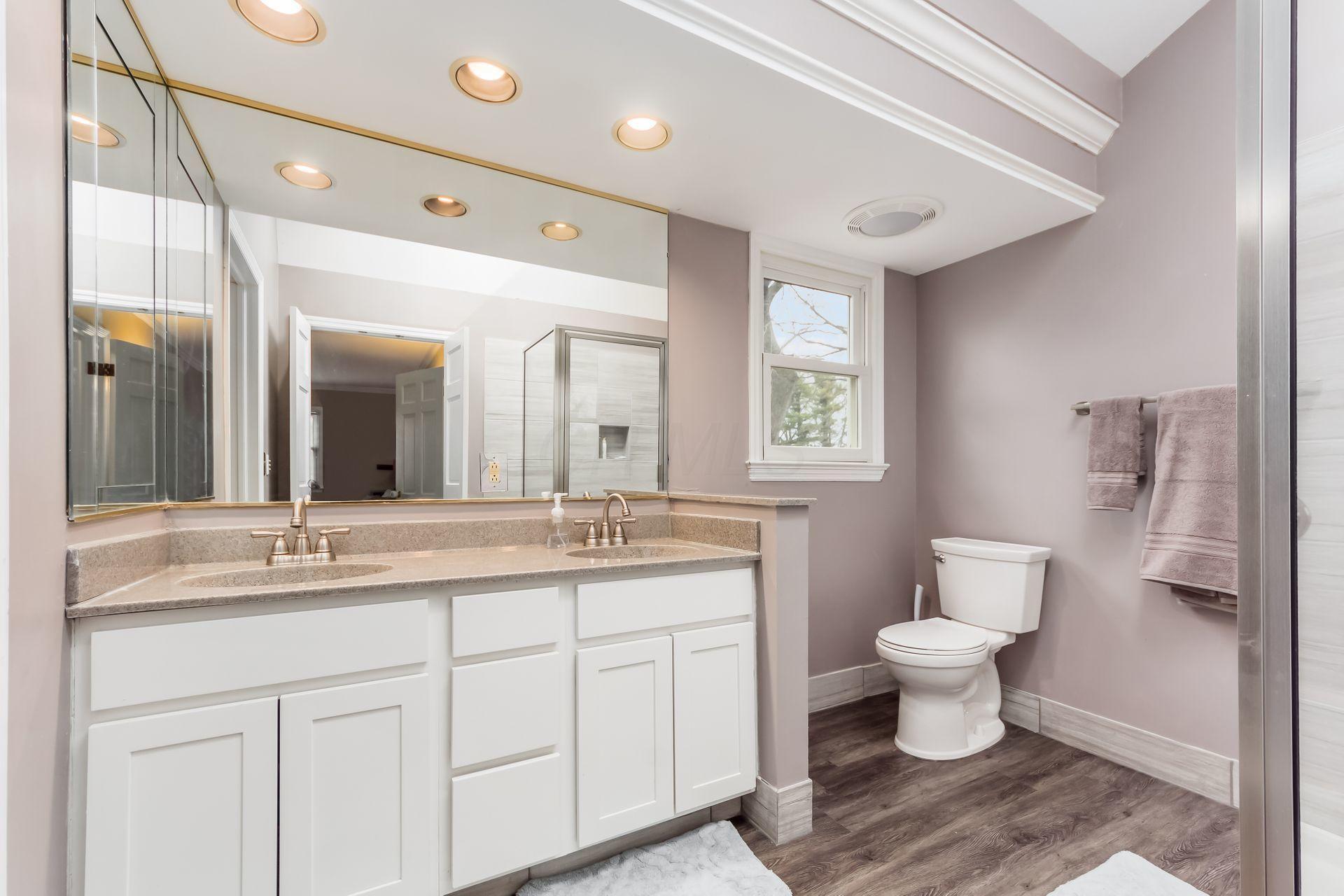 4412 Castleton Road West Upper Arlington, OH 43220 - Photo 9 of 25 Gallery Image 9