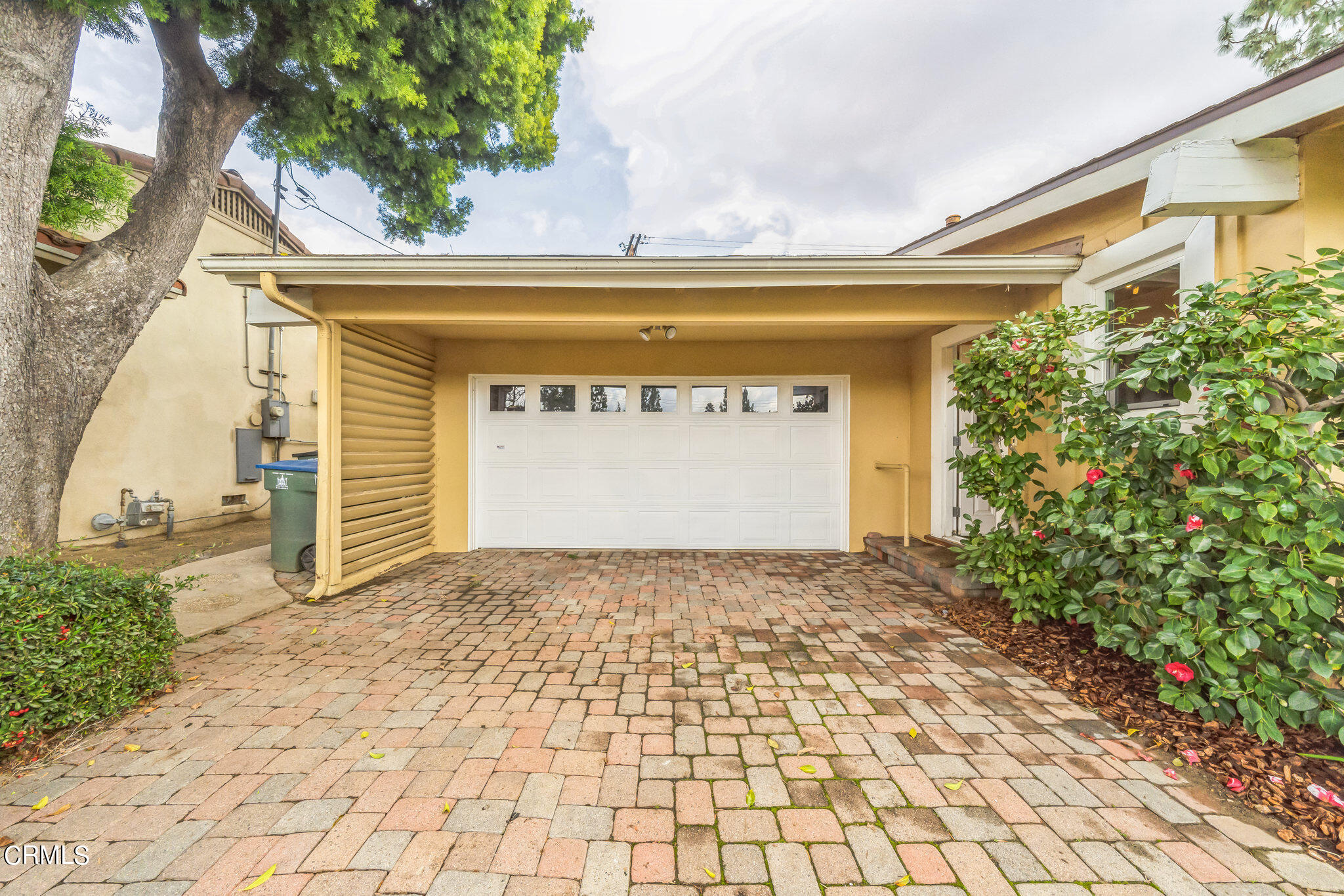 390 San Juan Place Pasadena, CA 91107 - Photo 25 of 29 a view of entrance gate of a house