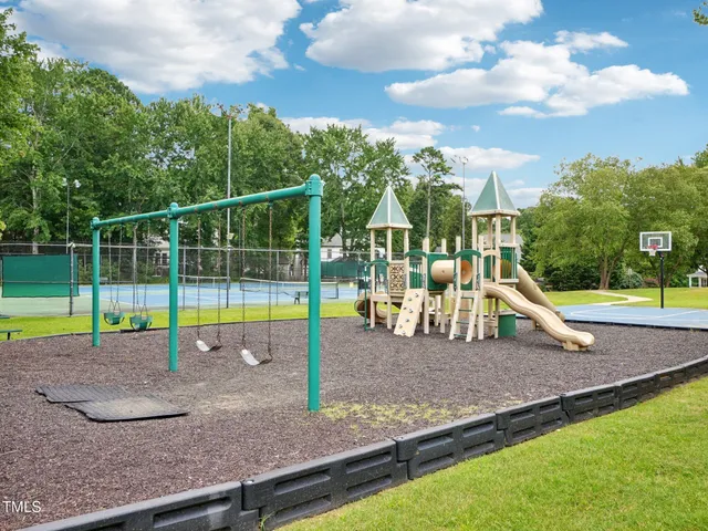 $659,900 | 2709 Iman Drive, Raleigh, NC 27615