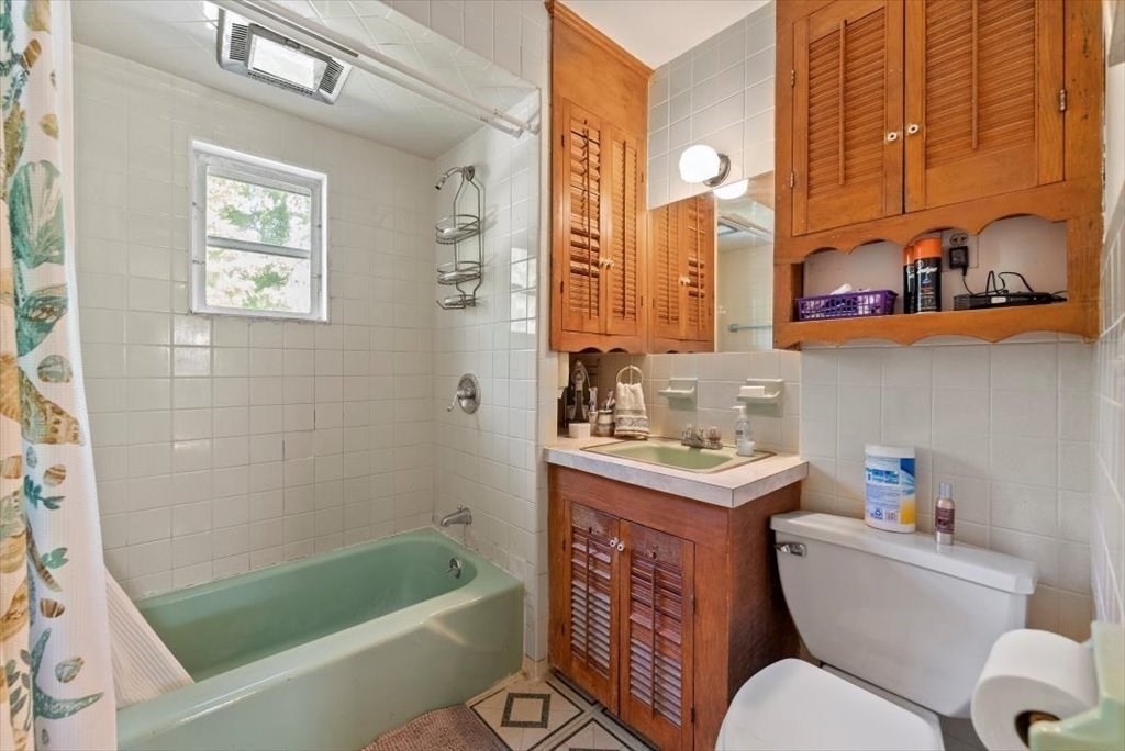 162 Springfield Street Springfield, MA 01107 - Photo 34 of 41 Gallery Image 34