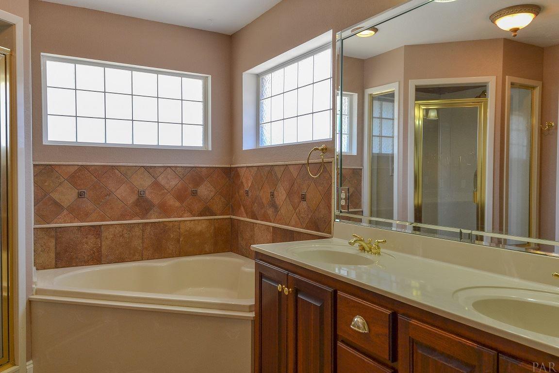 4304 Bayou Ridge Drive Pace, FL 32571 - Photo 29 of 46 Gallery Image 29