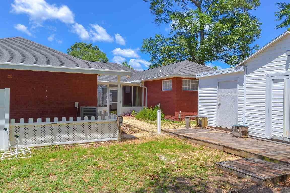 4304 Bayou Ridge Drive Pace, FL 32571 - Photo 40 of 46 Gallery Image 40
