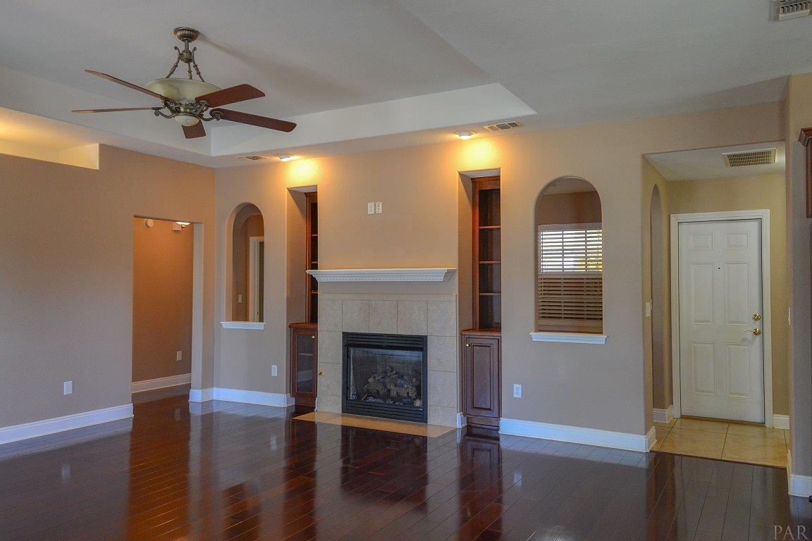 4304 Bayou Ridge Drive Pace, FL 32571 - Photo 6 of 46 Gallery Image 6