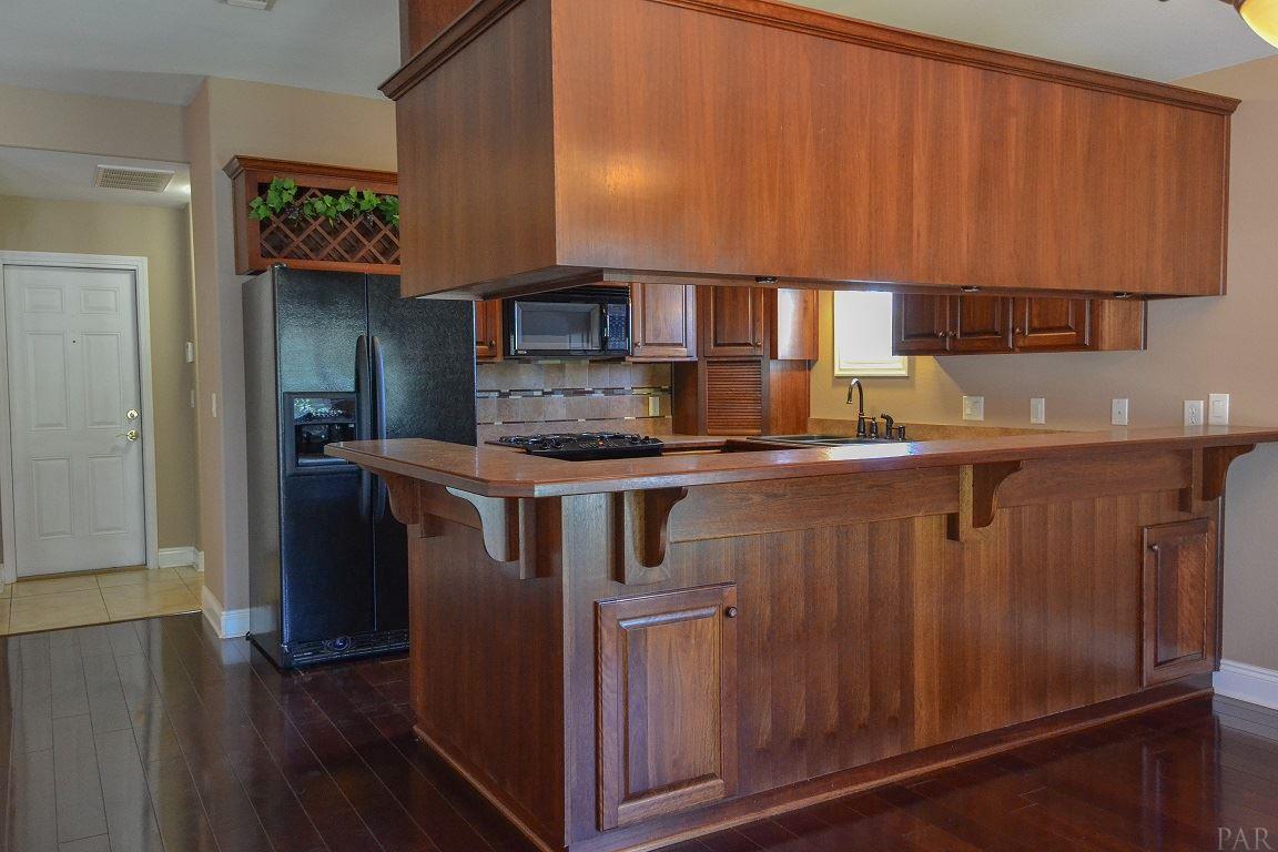 4304 Bayou Ridge Drive Pace, FL 32571 - Photo 8 of 46 Gallery Image 8