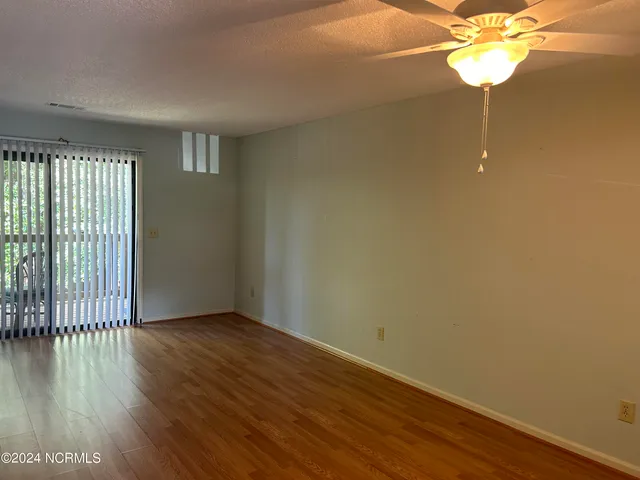 $1,550 | 3625 St Johns Court, Unit 25B, Wilmington, NC 28403