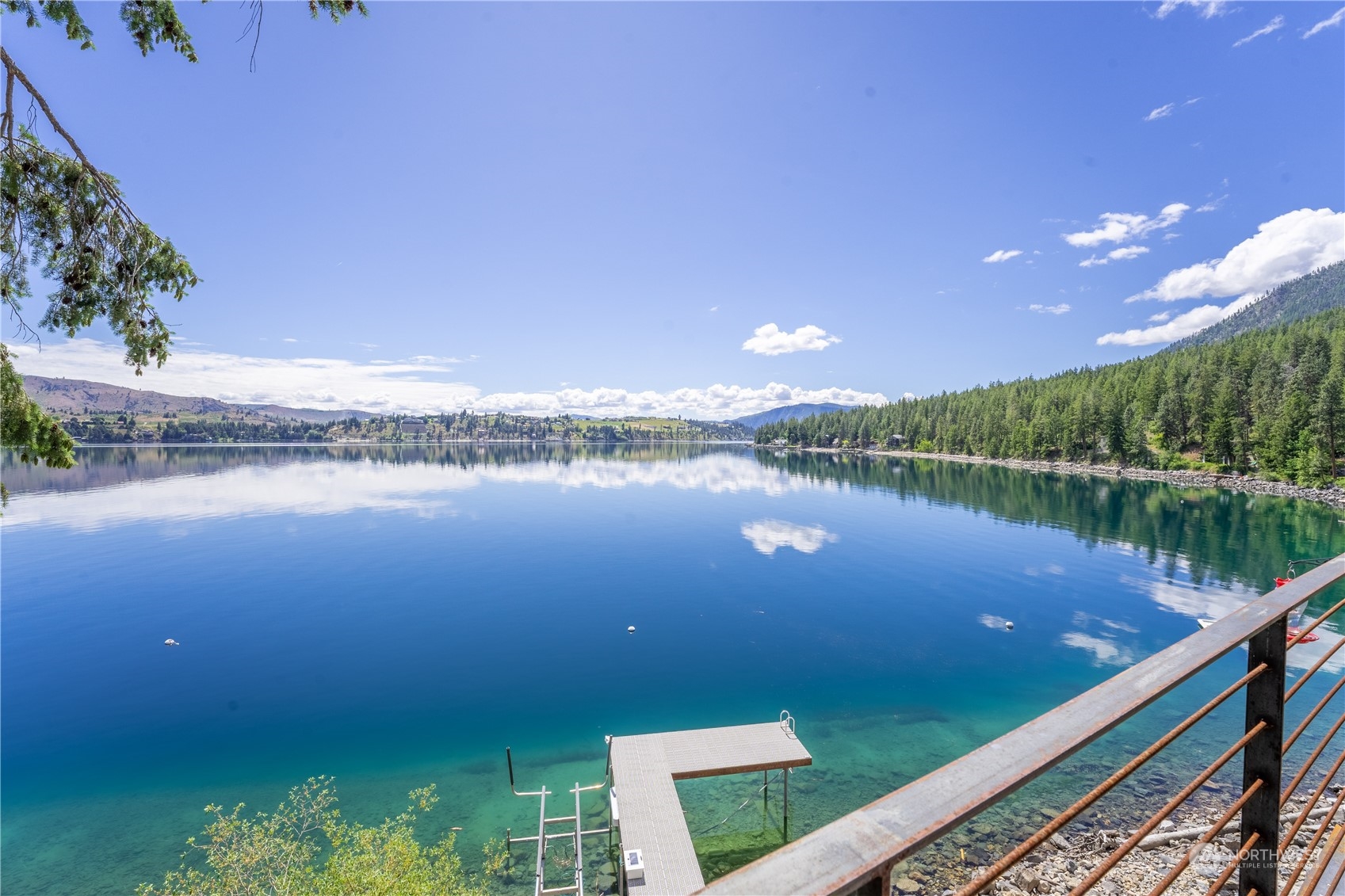 13561 South Lakeshore Road Chelan, WA 98816 - Photo 24 of 40