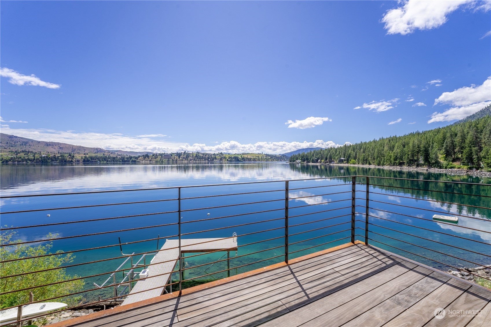 13561 South Lakeshore Road Chelan, WA 98816 - Photo 25 of 40