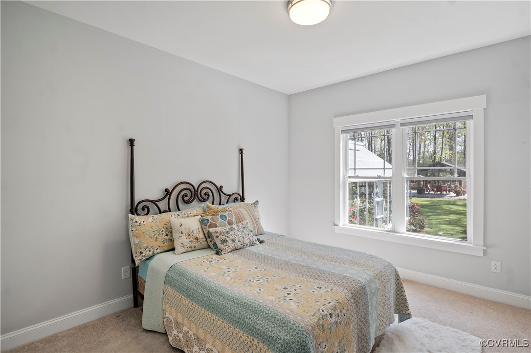 6213 Round Rock Road Chesterfield, VA 23838 - Photo 23 of 45 Spacious 2nd bedroom on 1st floor.