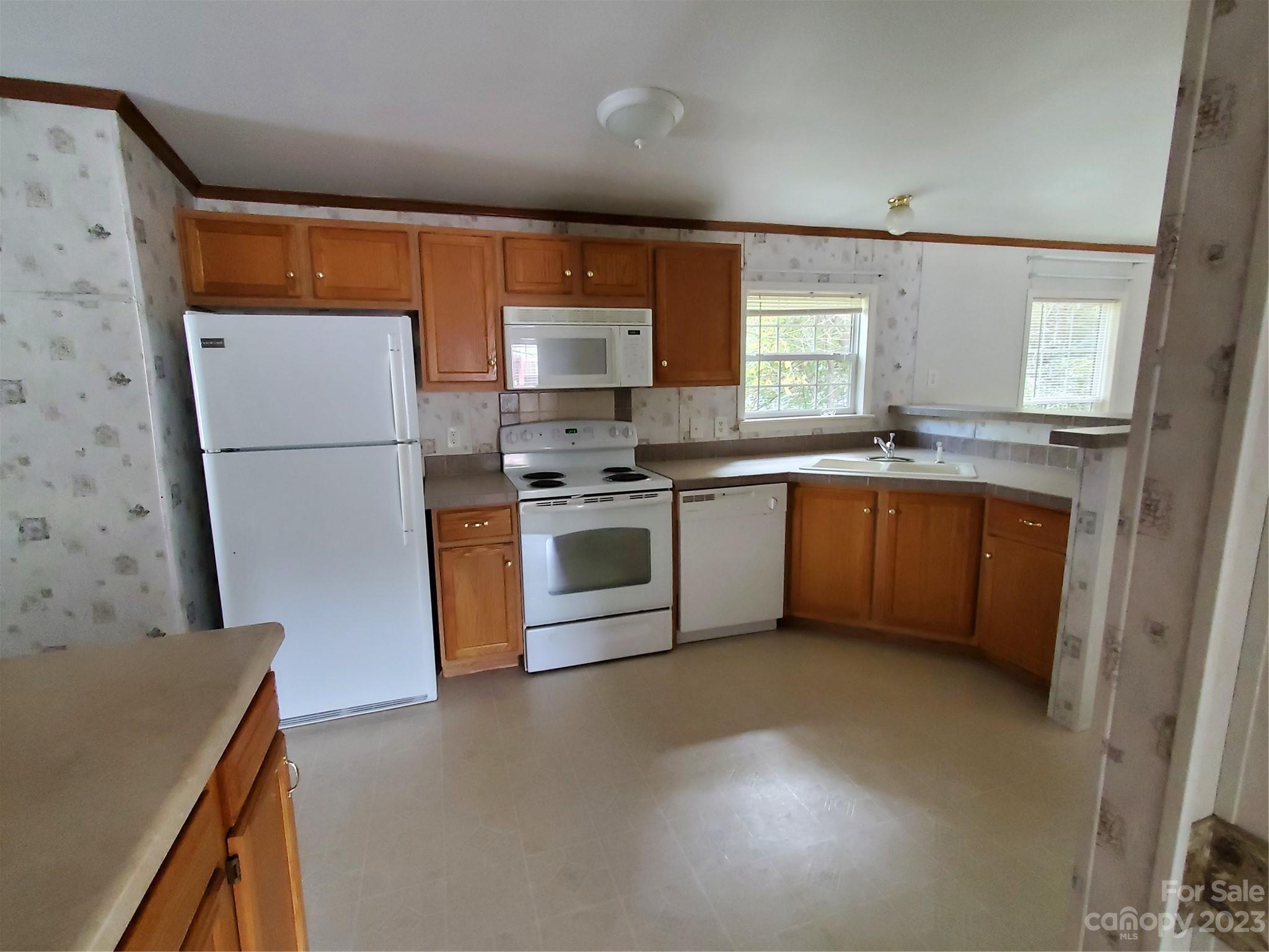 45 Goose Creek Road Swannanoa, NC 28778 - Photo 4 of 12 Gallery Image 4