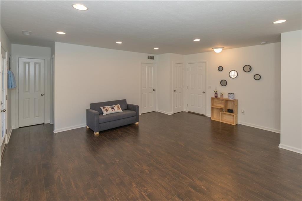 13060 Raritan Drive Fishers, IN 46038 - Photo 22 of 29 Gallery Image 22