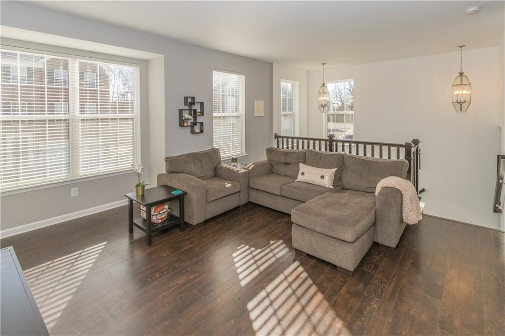 13060 Raritan Drive Fishers, IN 46038 - Photo 5 of 29 Gallery Image 5