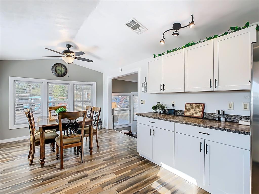 446 Pine Loop Frostproof, FL 33843 - Photo 11 of 24