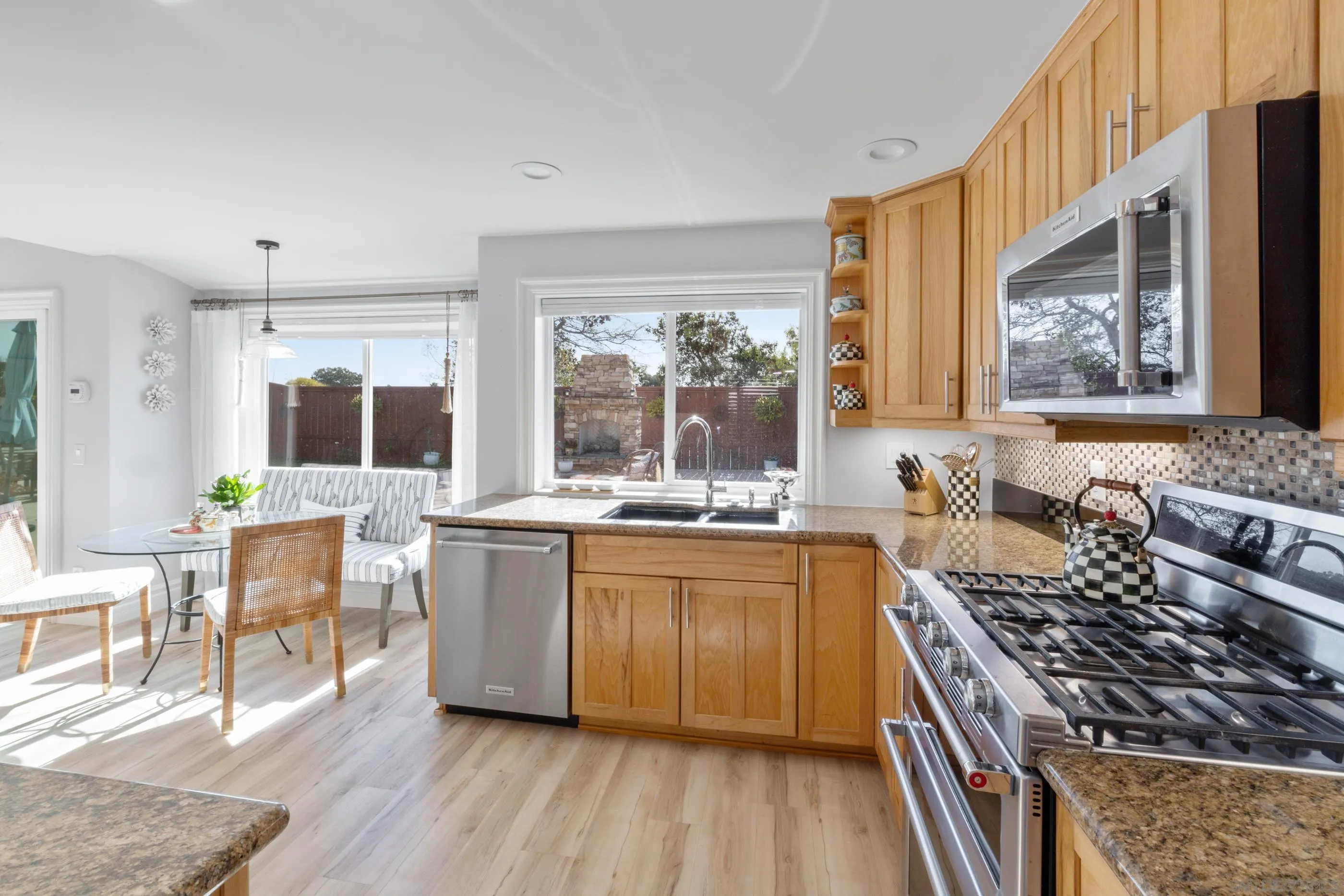 773 Winding Way Encinitas, CA 92024 - Photo 14 of 36 Gallery Image 14