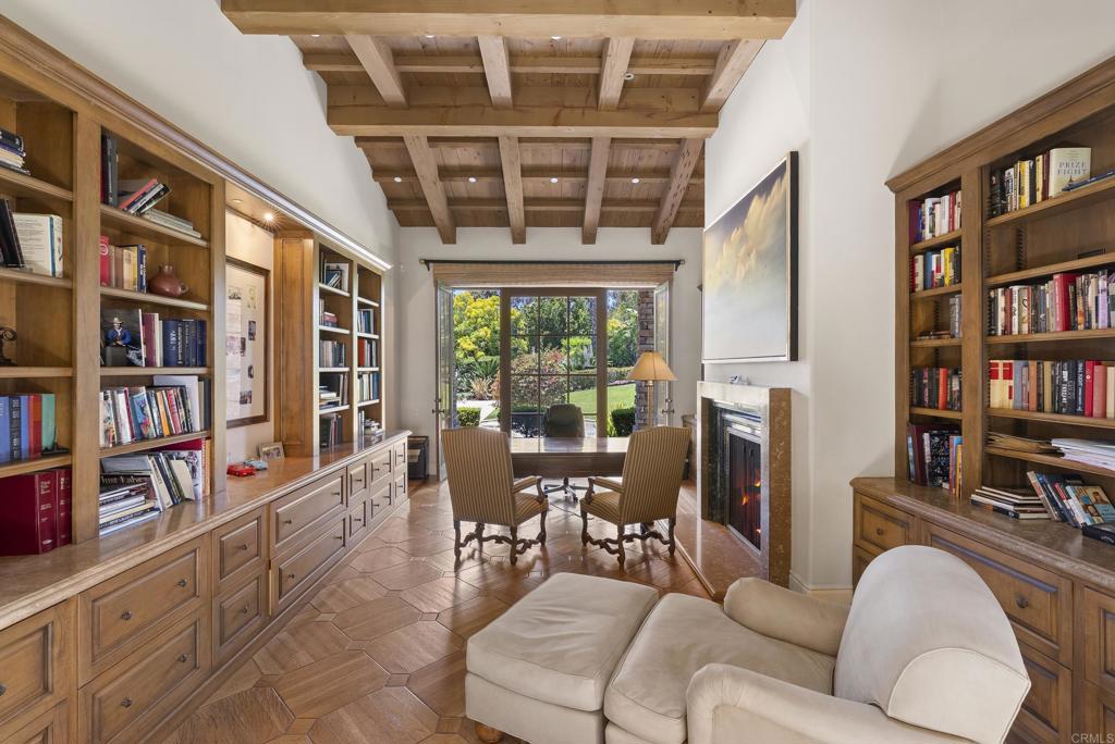 5528 La Crescenta Road Rancho Santa Fe, CA 92067 - Photo 4 of 16