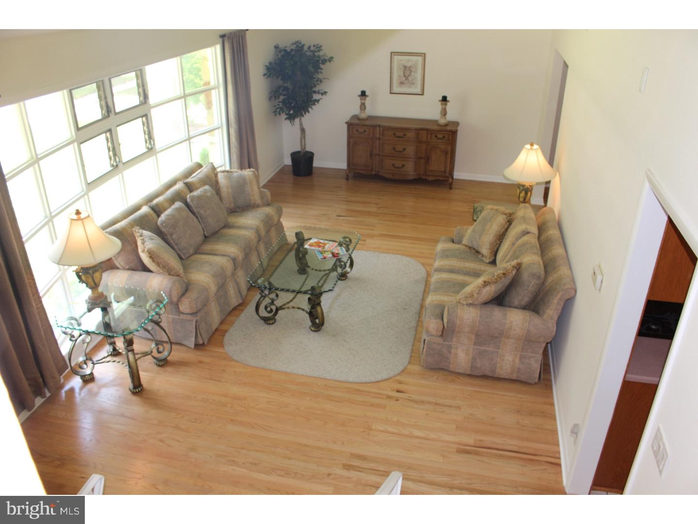 530 Howard Road Cherry Hill, NJ 08034 - Photo 3 of 25 Gallery Image 3