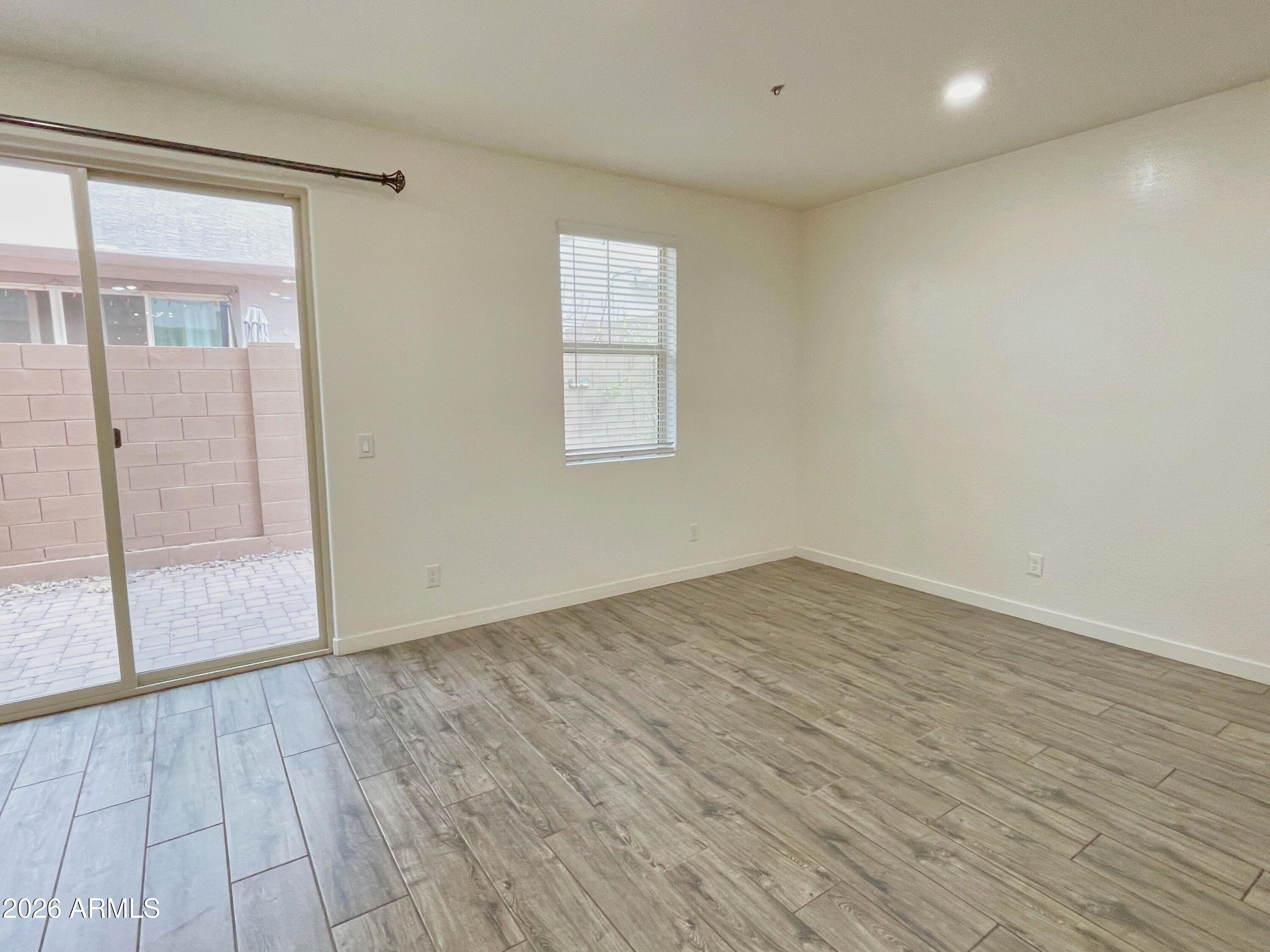 17155 North 9th Place Phoenix, AZ 85022 - Photo 14 of 41