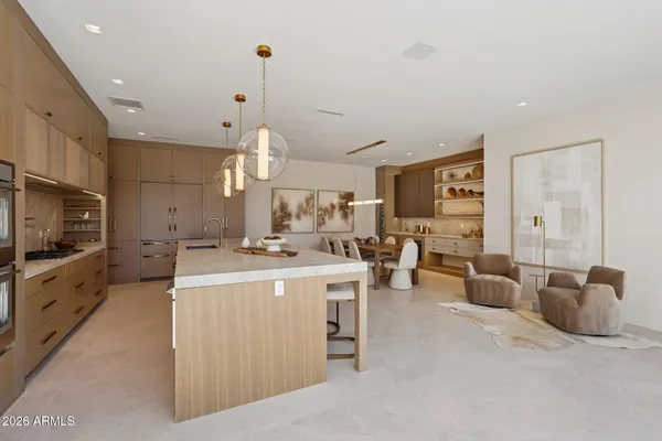 $5,399,000 | 5761 North Echo Canyon Circle, Phoenix, AZ 85251