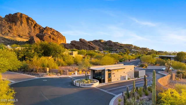 $5,650,000 | 5761 North Echo Canyon Circle, Phoenix, AZ 85251