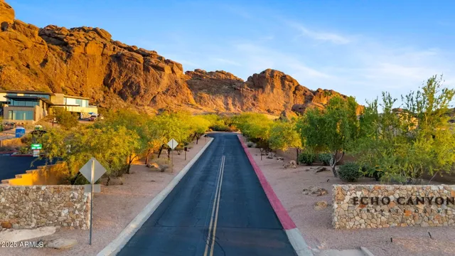 $5,650,000 | 5761 North Echo Canyon Circle, Phoenix, AZ 85251