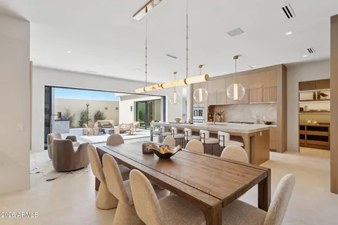 $5,650,000 | 5761 North Echo Canyon Circle, Phoenix, AZ 85251