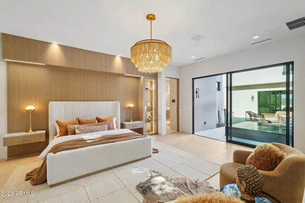 $5,399,000 | 5761 North Echo Canyon Circle, Phoenix, AZ 85251