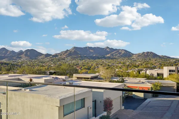 $5,399,000 | 5761 North Echo Canyon Circle, Phoenix, AZ 85251