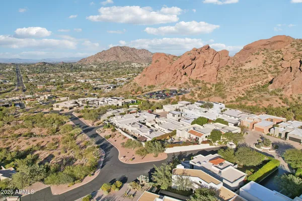 $5,399,000 | 5761 North Echo Canyon Circle, Phoenix, AZ 85251