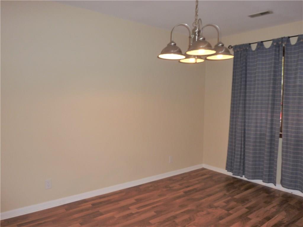 2901 Greenbriar Road Anderson, IN 46011 - Photo 14 of 28