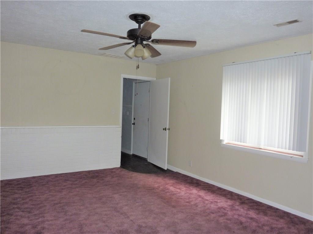 2901 Greenbriar Road Anderson, IN 46011 - Photo 22 of 28