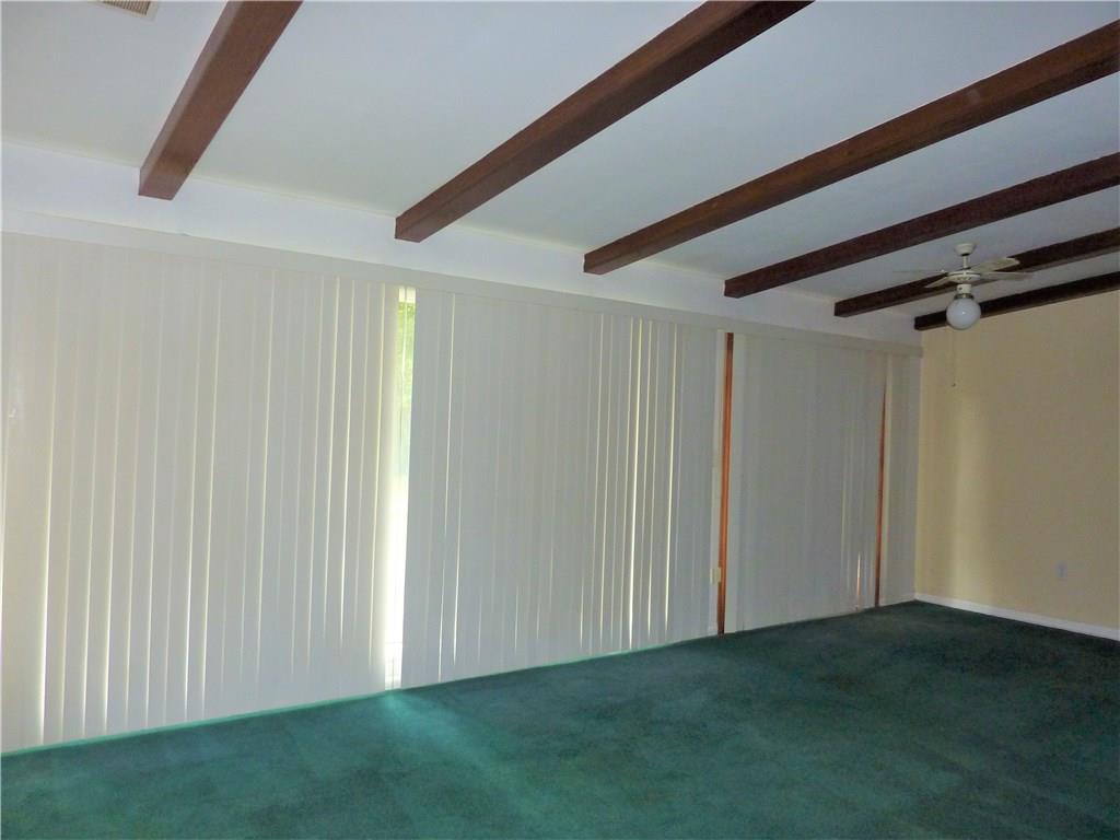 2901 Greenbriar Road Anderson, IN 46011 - Photo 6 of 28