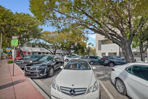 $3,499,000 | 901 Pennsylvania Avenue, Miami Beach, FL 33139
