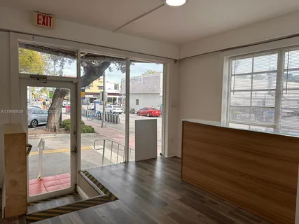 $3,499,000 | 901 Pennsylvania Avenue, Miami Beach, FL 33139