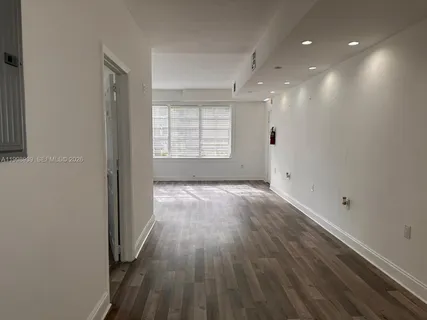 $3,499,000 | 901 Pennsylvania Avenue, Miami Beach, FL 33139