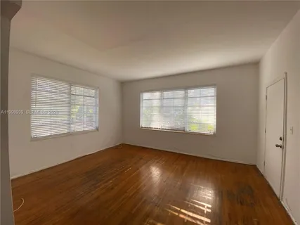 $3,499,000 | 901 Pennsylvania Avenue, Miami Beach, FL 33139