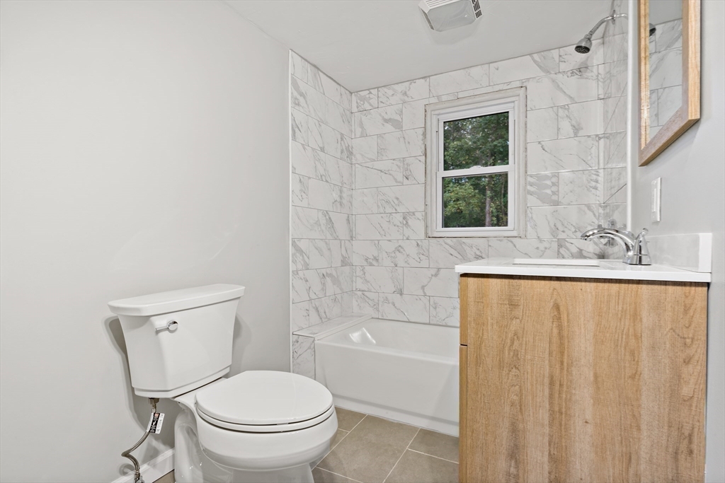 4 Springhill Street Fairhaven, MA 02719 - Photo 15 of 29