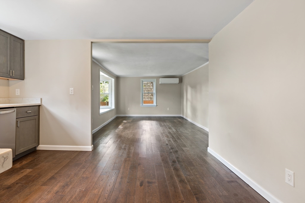 4 Springhill Street Fairhaven, MA 02719 - Photo 22 of 29