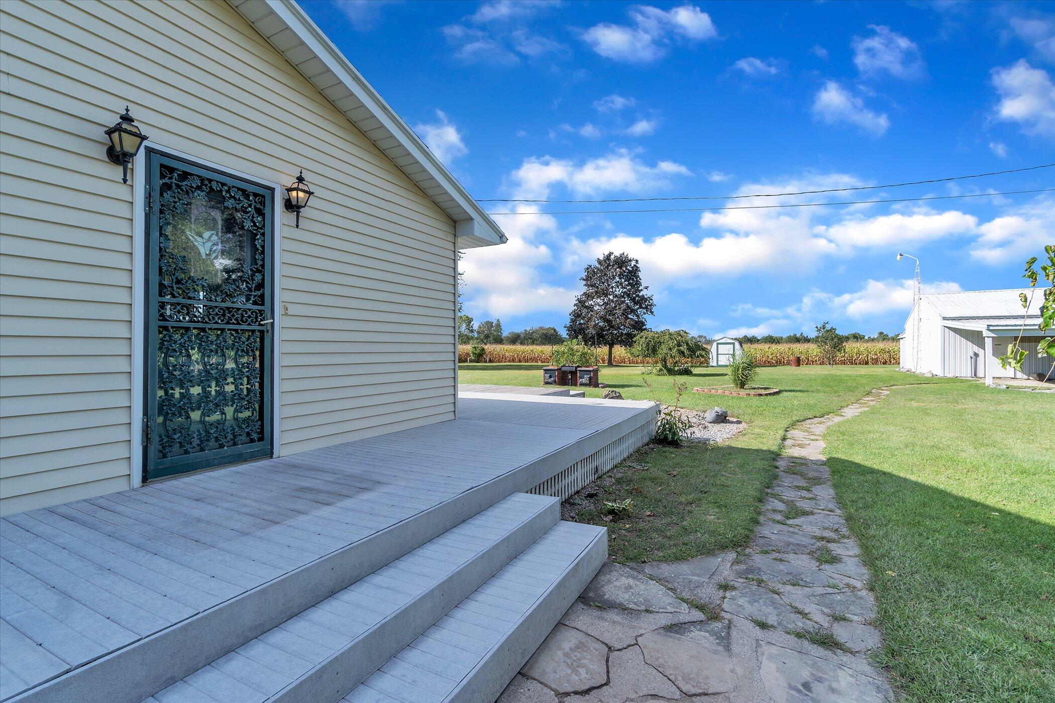 9400 Cady Road Jackson, MI 49201 - Photo 6 of 46 06-9400-Cady-Rd-WindowStill-Real-Estate-