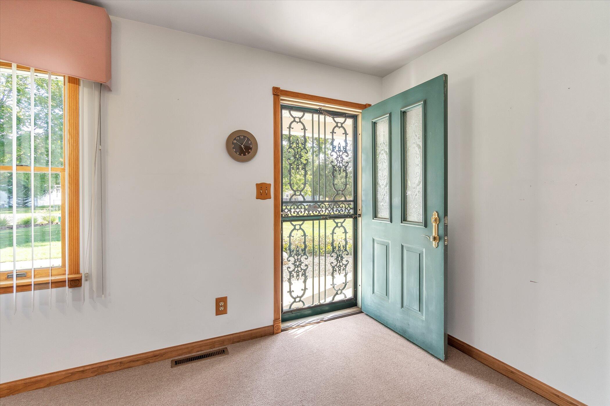 9400 Cady Road Jackson, MI 49201 - Photo 7 of 46 07-9400-Cady-Rd-WindowStill-Real-Estate-