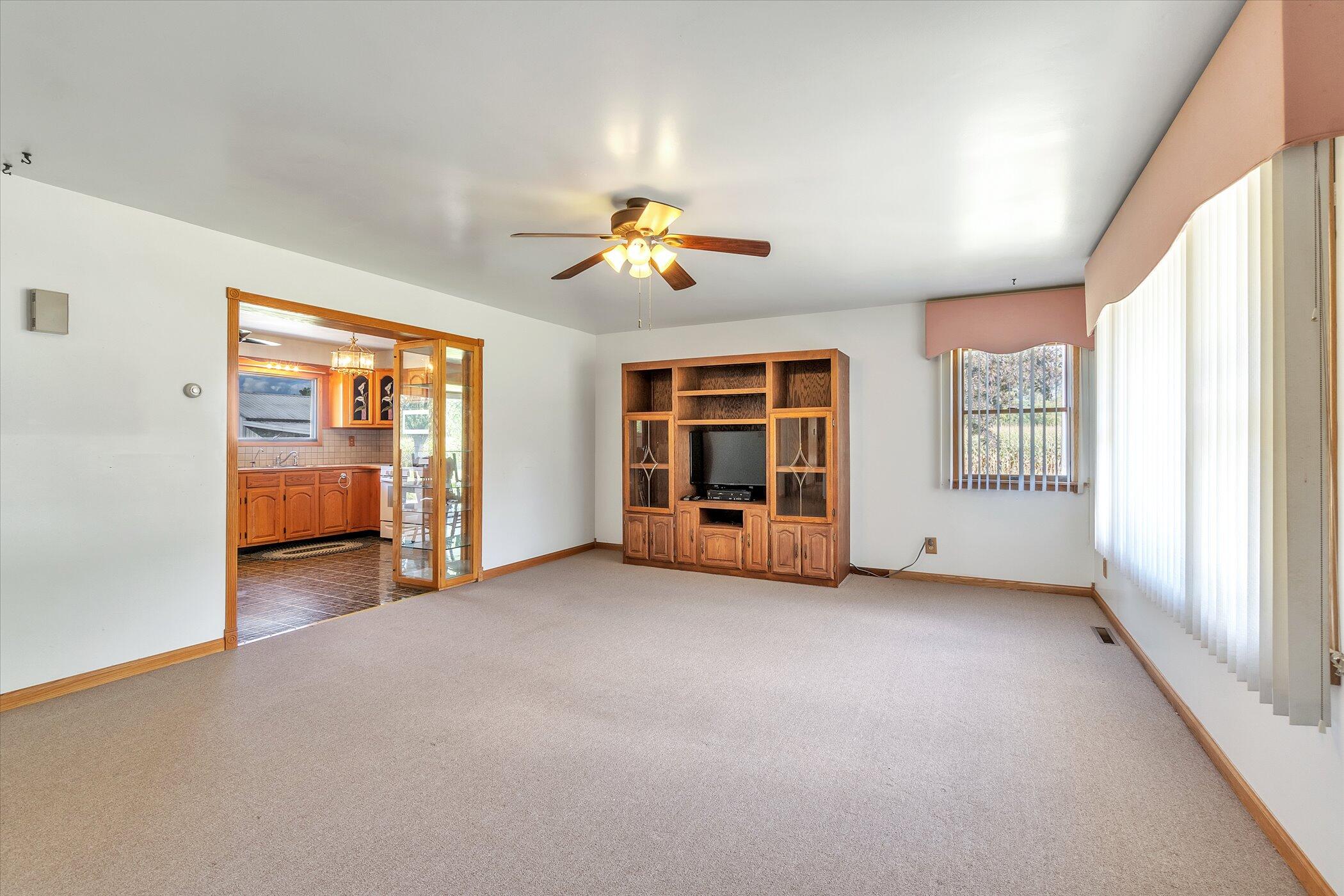 9400 Cady Road Jackson, MI 49201 - Photo 8 of 46 08-9400-Cady-Rd-WindowStill-Real-Estate-
