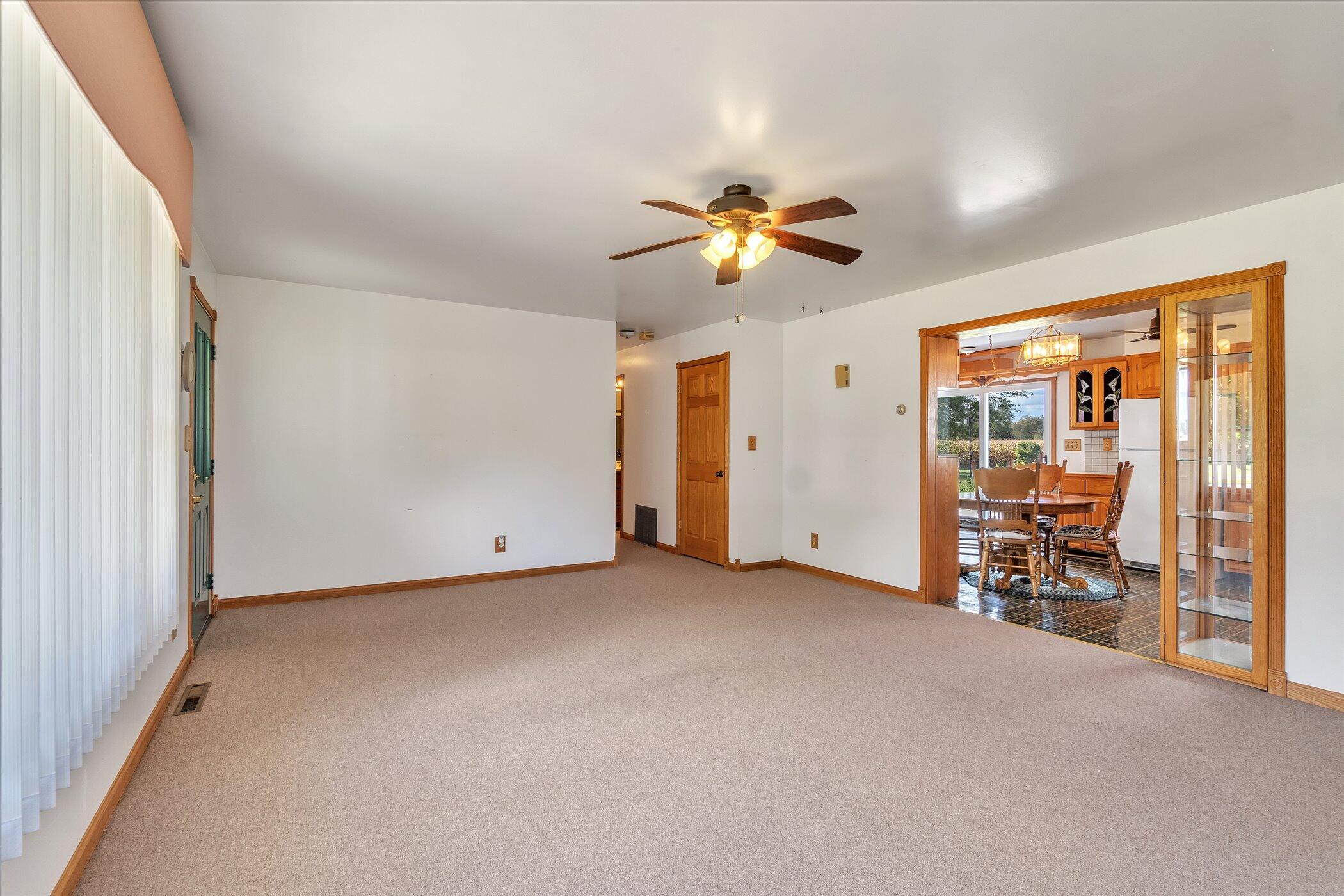9400 Cady Road Jackson, MI 49201 - Photo 9 of 46 09-9400-Cady-Rd-WindowStill-Real-Estate-